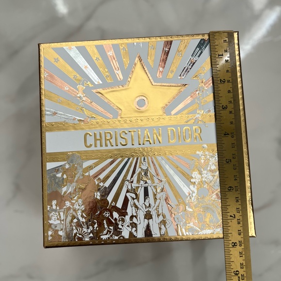 Dior Holiday 2025 Gift Box NIB - Picture 4 of 8